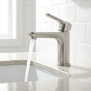 Modern bathroom faucet